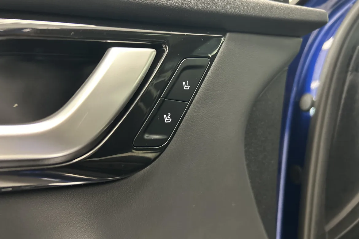 picture of a car