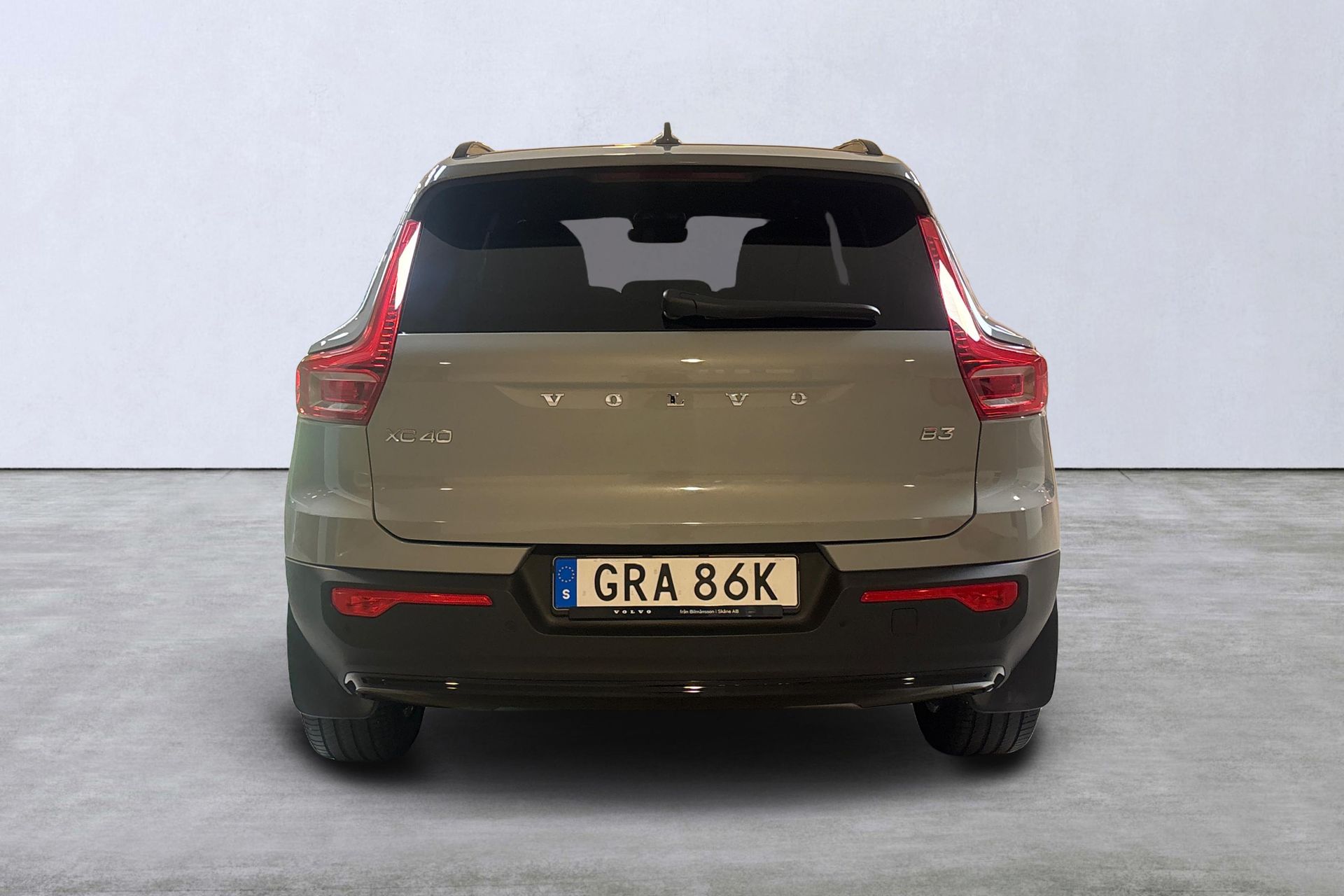 Volvo XC40 B3 FWD Bensin Plus Dark 2025, bild 5/10