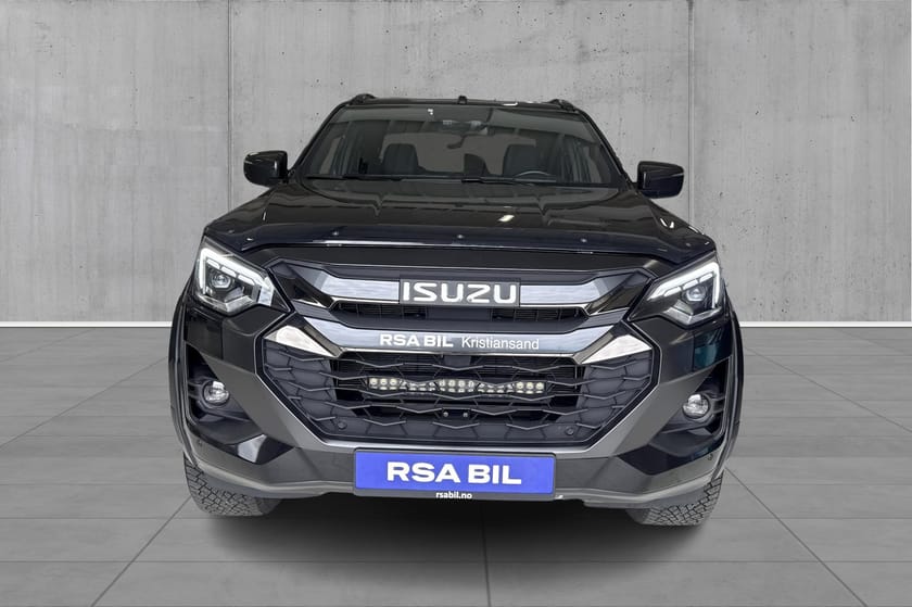Bilde 2 av Isuzu D-Max Space Cab 1.9L Dobbel cab, Facelift, Hengerfeste, Magnum Edition