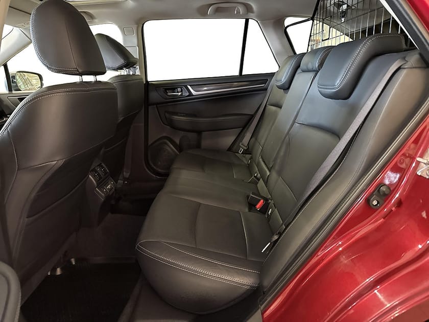 Bild 4 av Subaru Outback 2.5 Summit 4WD Lineartronic Euro 6
