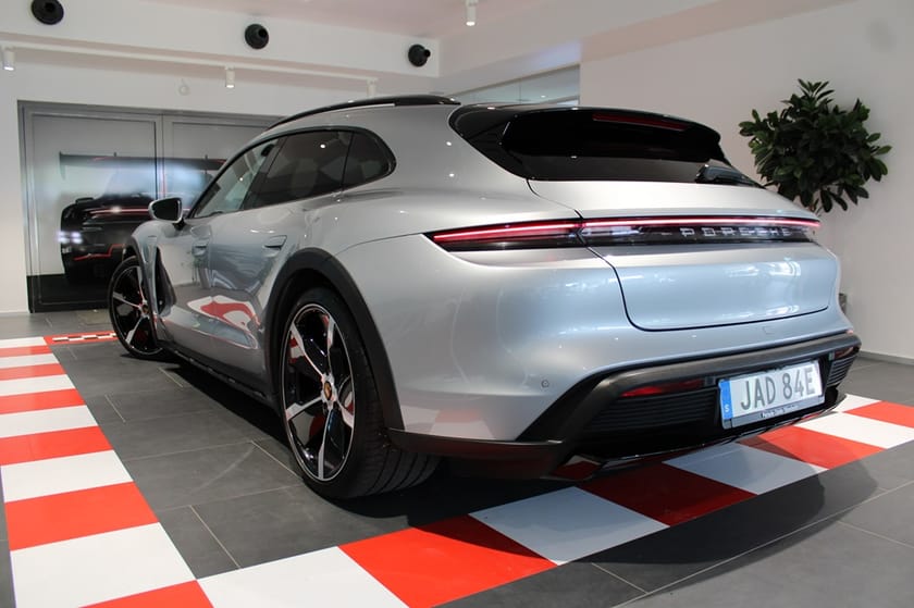 Bild 2 av Porsche Taycan 4 Cross Turismo 