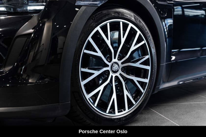 Bilde 3 av Porsche Taycan 4 Cross Turismo