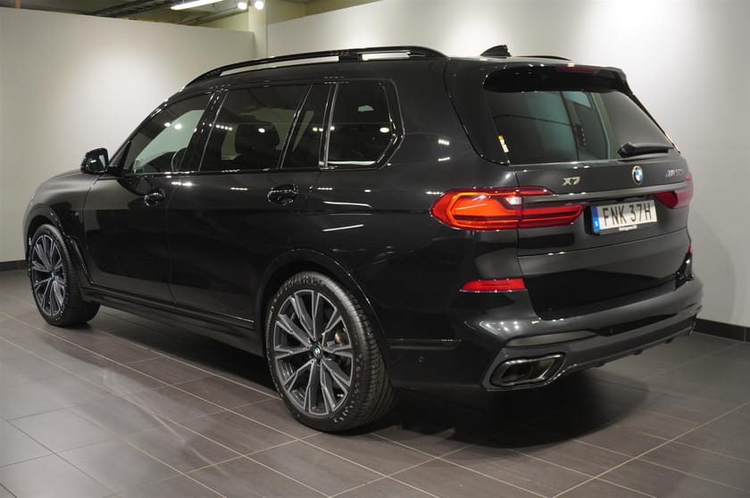 Bild 4 av BMW X7 M50i xDrive B W Panorama 22 Laser Drag 360° HUD DAP