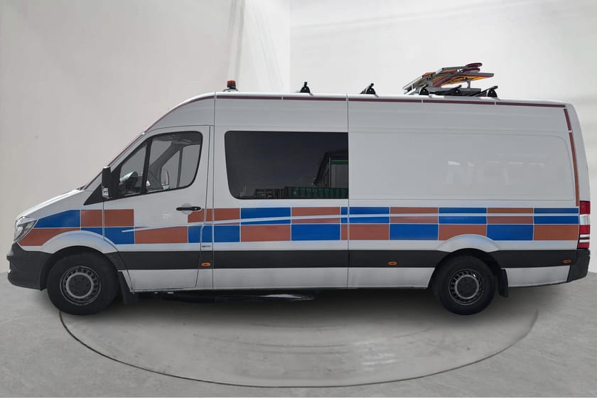 Bild 2 av Mercedes-Benz Sprinter 316 BlueTEC Skåpbil CDI (163hk) 5-sits