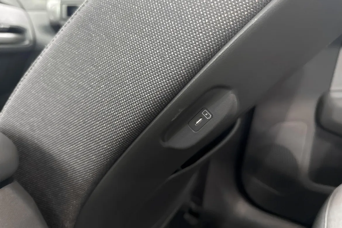 picture of a car