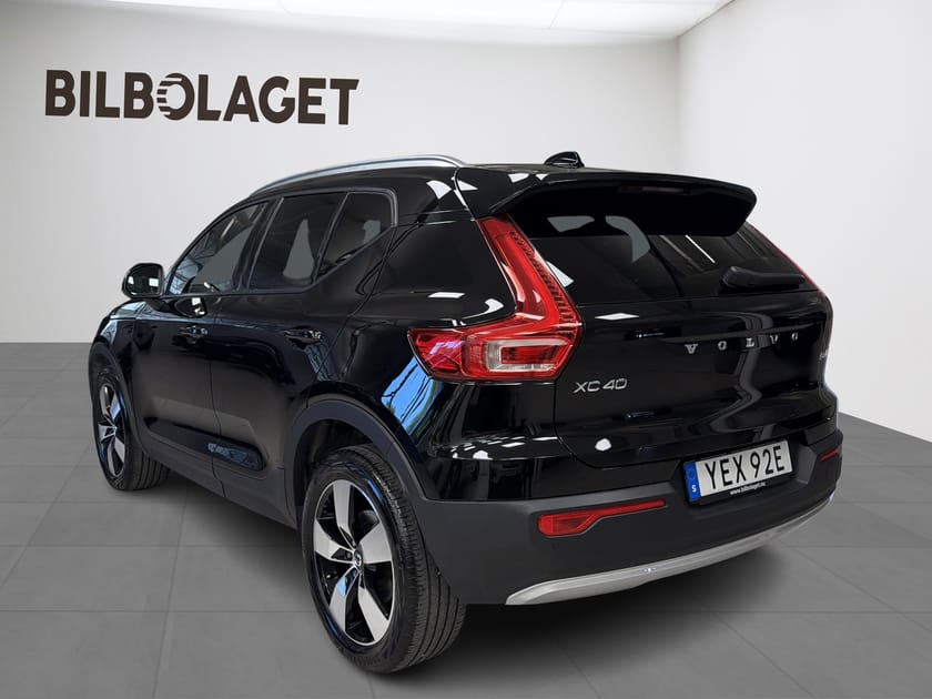 Bild 3 av Volvo XC40 B4 AWD Bensin Momentum Advanced SE | Dragkrok