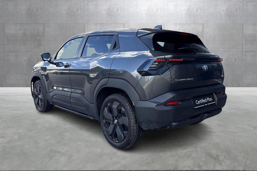 Bilde 3 av Toyota Urban Cruiser SUV 61 kWh AWD I Executive