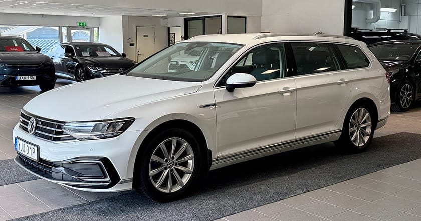 Bild 3 av Volkswagen Passat Sportscombi GTE SC 1.4 TSI 218hk/PHEV/Drag/B-kamera/Värmare/CarPlay