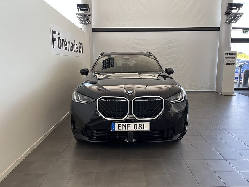 Bild 2 av BMW X3 20 xDrive M Sport 19" Drag H/K Comfort Access Sportstol