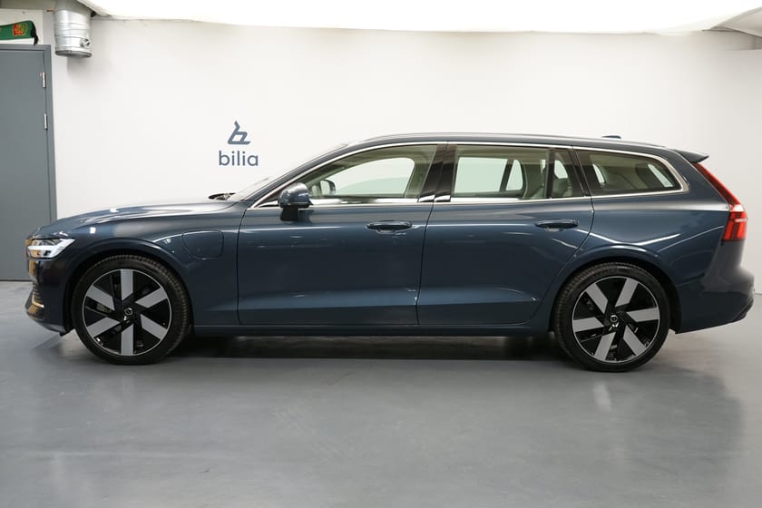 Bild 2 av Volvo V60 T6 Plus Bright Nordic Edition, Navigation