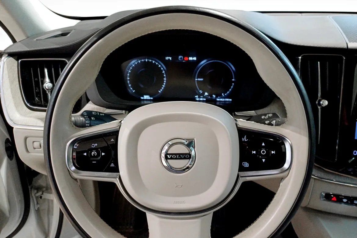 Volvo XC60 T8 AWD Recharge