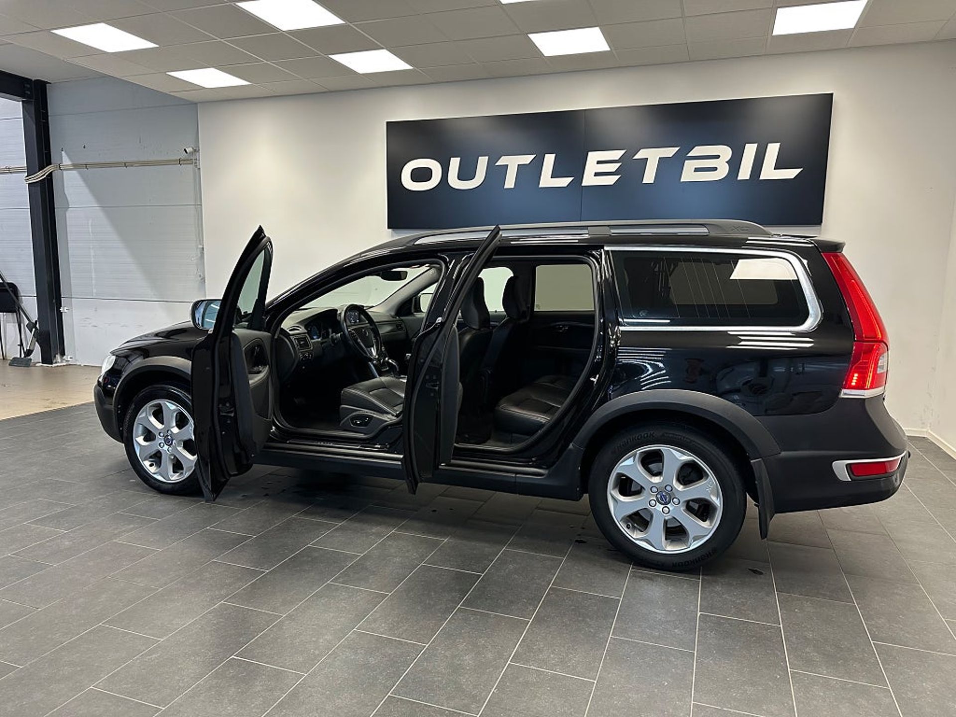 Volvo XC70 2016, kuva 3/10
