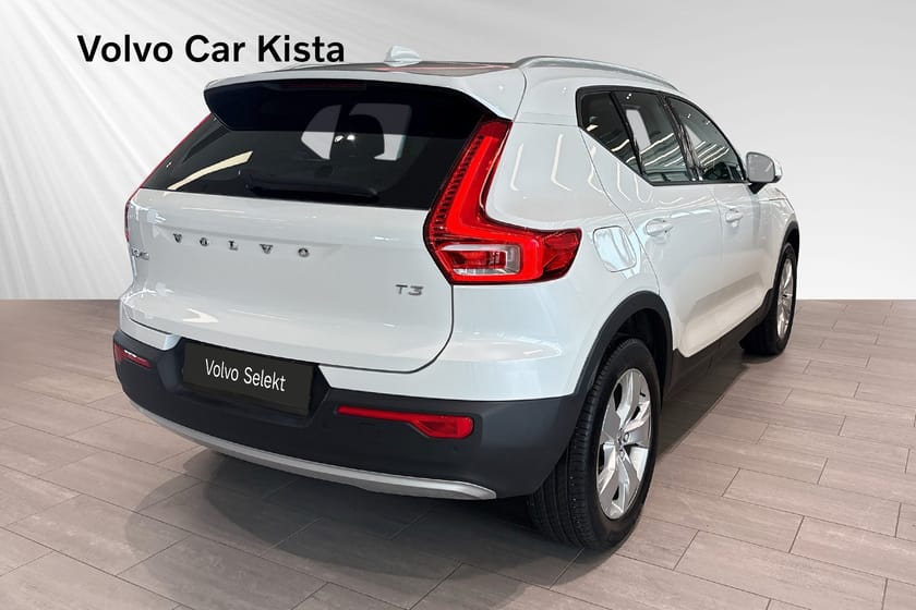 Bild 5 av Volvo XC40 T3 FWD aut Momentum Advanced B-Kamera