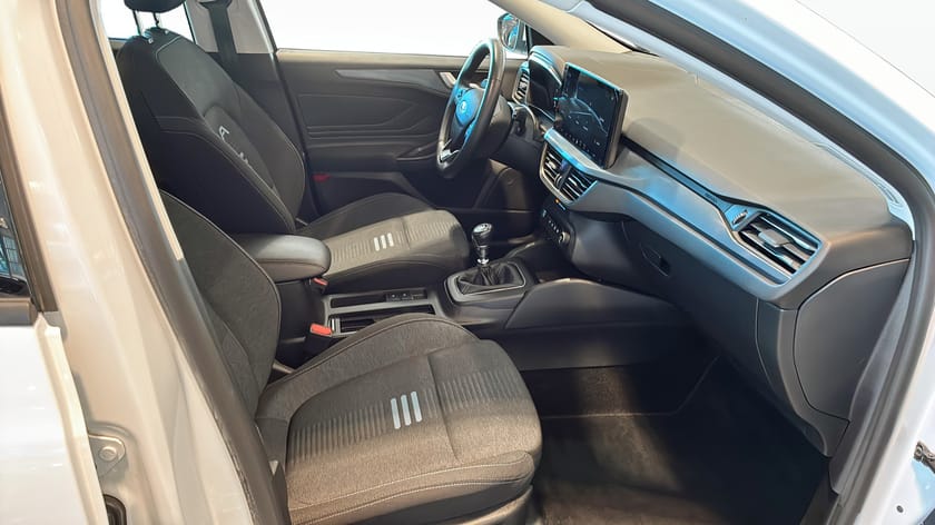 Bild 3 av Ford Focus Active C519 5DÖRRAR MHEV E85 Pl från3595kr/mån