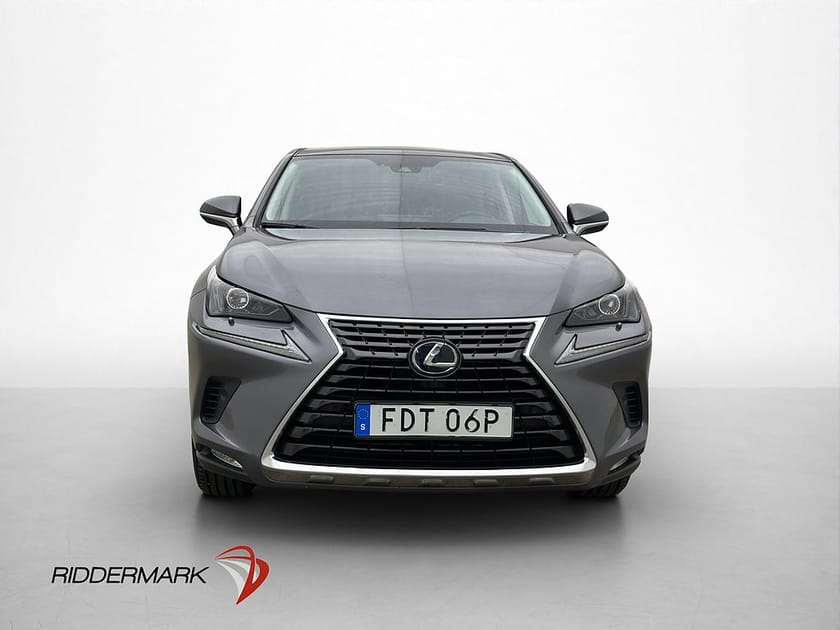 Bild 2 av Lexus NX 300h AWD 197hk Executive Pano Skinn Kamera Navi