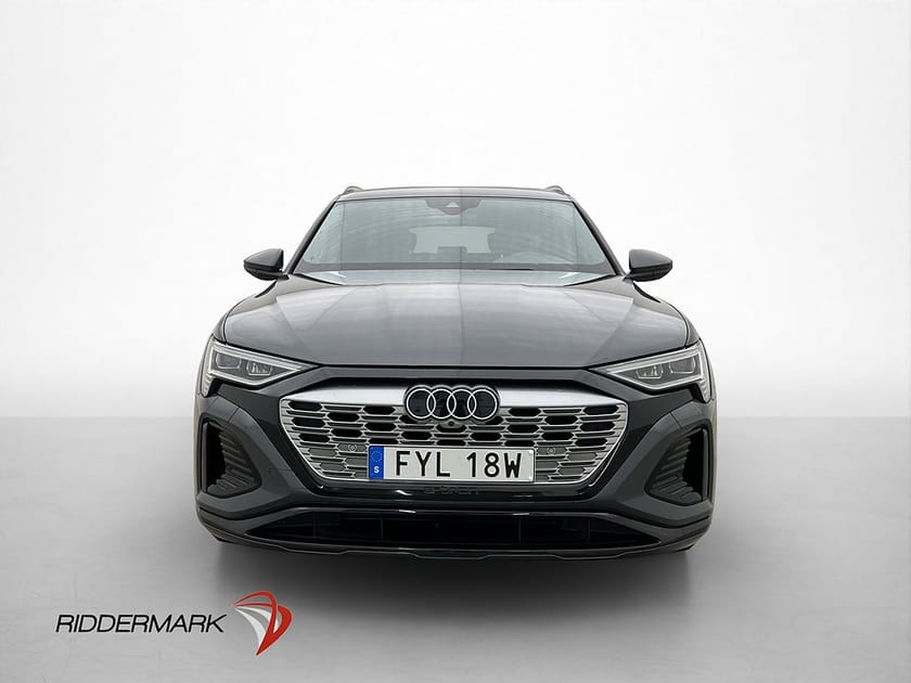 Bild 3 av Audi Q8 50 e-tron quattro q8-e-tron Q S-Line Kamera Drag 340hk