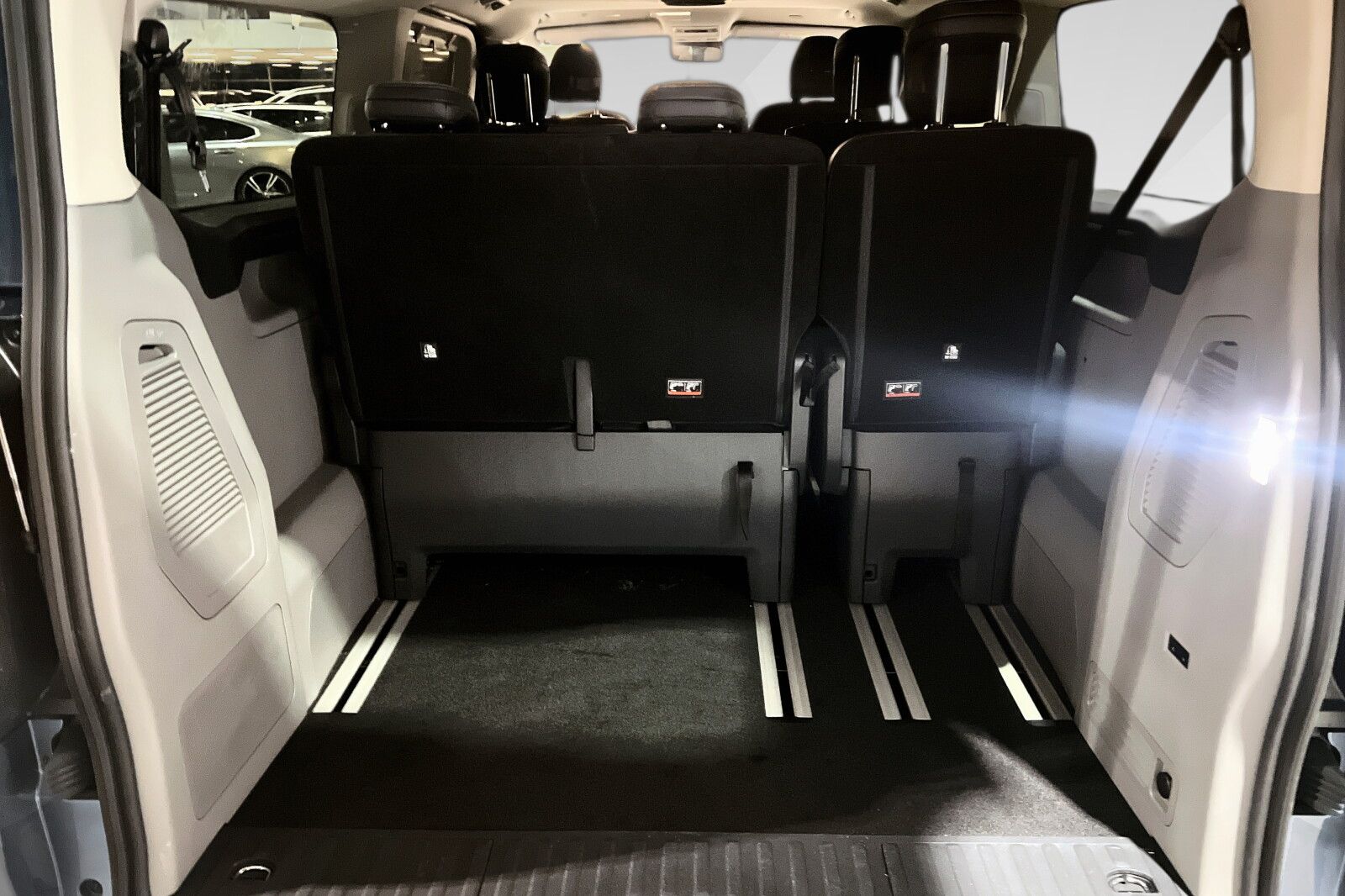 Ford E-Tourneo Custom 340 bilde 21