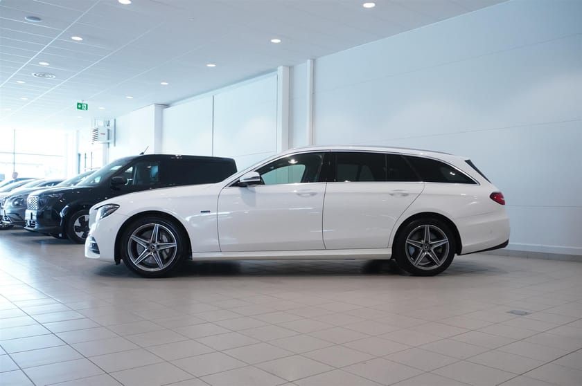 Bild 4 av Mercedes-Benz E 300 de T PLUG-IN AMG Line Premium Plus Värmare