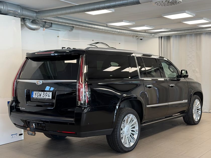 Bild 5 av Cadillac Escalade ESV (EU) (LÅNG) 6.2 V8 4WD PLATINUM HYDRA-MATIC | SVENSKSÅLD