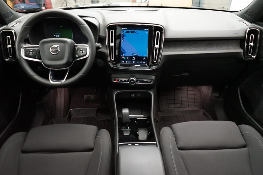 Bild 3 av Volvo XC40 Recharge Ultimate, Ränta 2,95%, Taklucka, Parkeringskamera 360, Navigation