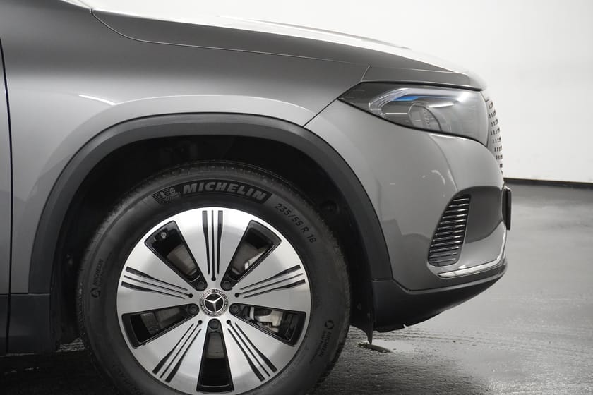 Bilde 2 av Mercedes-Benz EQA 300 4MATIC Special Edition