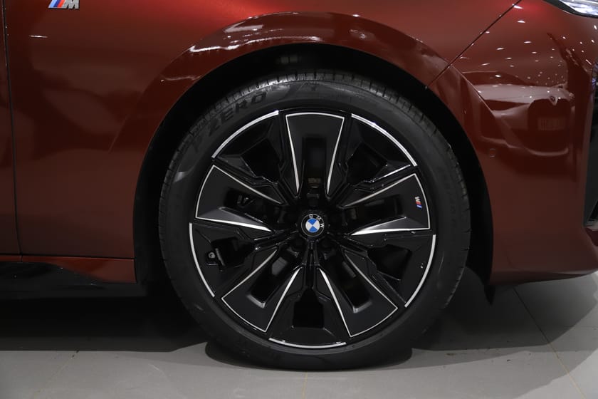 Bild 4 av BMW i7 xDrive60