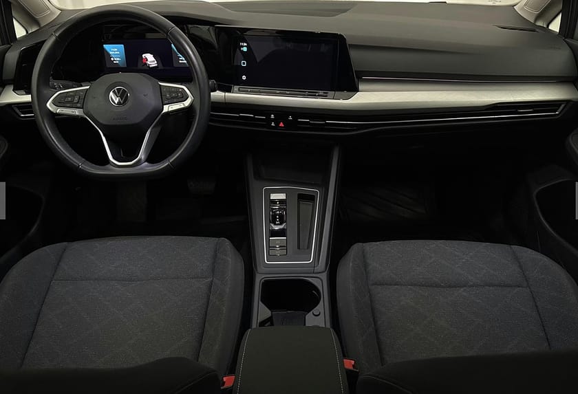 Bild 4 av Volkswagen Golf Sportscombi 1.5 eTSI / CarPlay / Moms