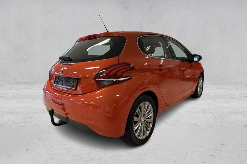 Bilde 5 av Peugeot 208 5-dørs 1.2 PureTech 82hk | LAV KM | HENGERFESTE