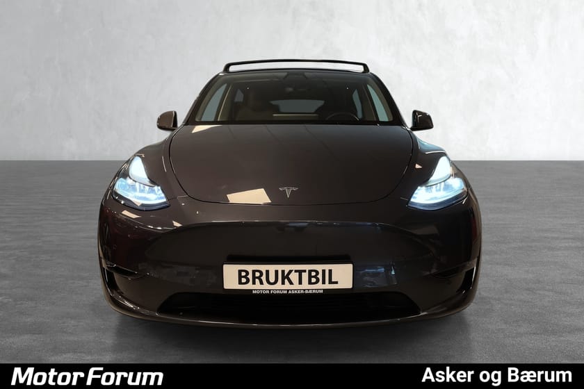Bilde 2 av Tesla Model Y Long Range AWD PREMIUM RANGE/TAKSTATIV/VI TAR INNYTTE