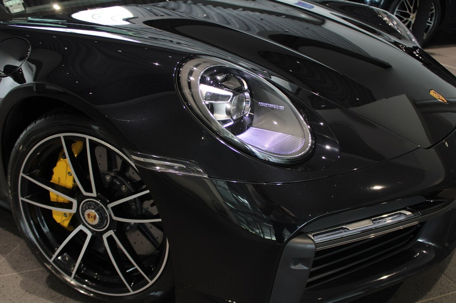 Porsche 911 Turbo S 2020, bild 3/19