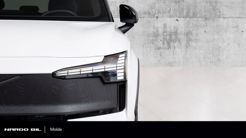 Bilde 3 av Volvo EX30 Cross Country Twin Motor Performance | 428 HK | AWD | Harman&kardon | Panoram
