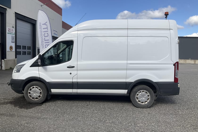 Bild 3 av Ford Transit 350 2.0 TDCi AWD (130hk) Reparationsobjekt