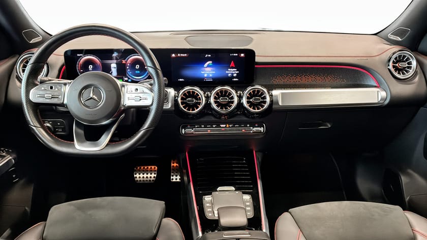 Bild 4 av Mercedes-Benz EQB 300 4MATIC