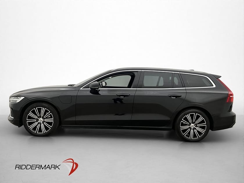 Bild 4 av Volvo V60 T6 AWD 340hk Inscription H/K BLIS Drag Navi Kamera