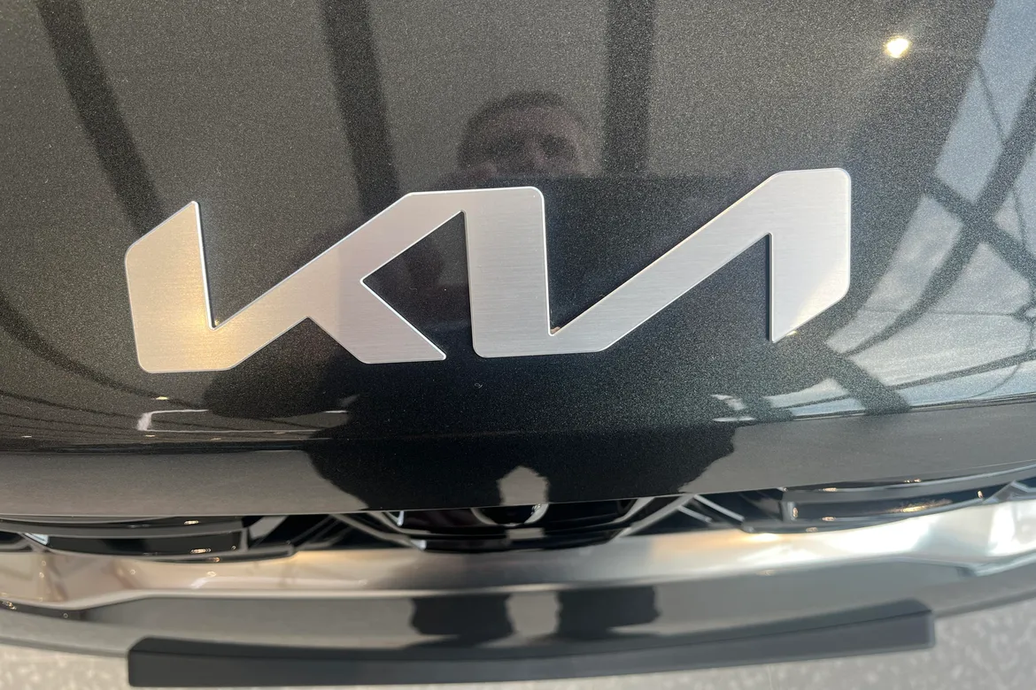 picture of a car