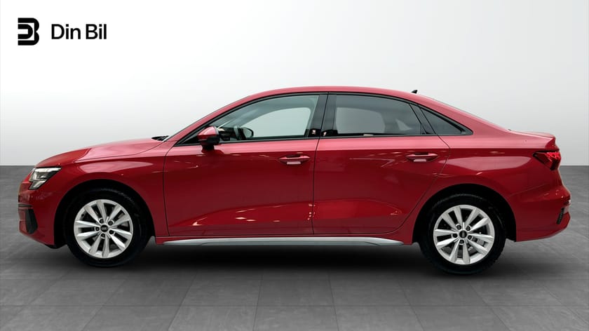 Bild 2 av Audi A3 Sedan 35 TFSI 150HK Cockpit P-Värmare