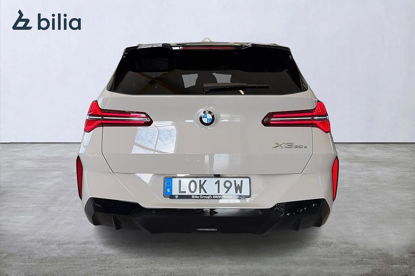 Bild 4 av BMW X3 30e xDrive M Sport PRO Elstolar Adaptiv farth. Drag