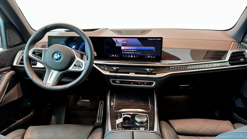 Bild 4 av BMW X5 xDrive50e M Sport Drag Komfortstolar Innovation