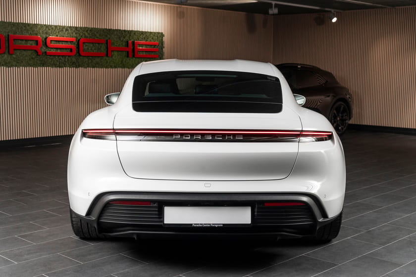 Bilde 3 av Porsche Taycan PBP 18-veis/Chrono/BOSE/Matrix/PASM/21"Mission-E/+++