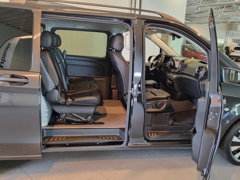 Bild 5 av Mercedes-Benz Vito Mixto 119 CDI 4x4 3.0t