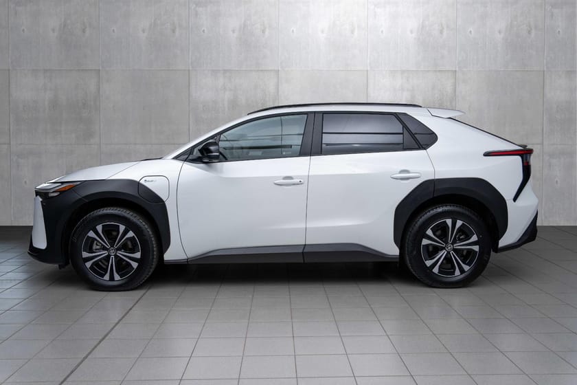 Bilde 3 av Toyota bZ4X AWD Active Tech