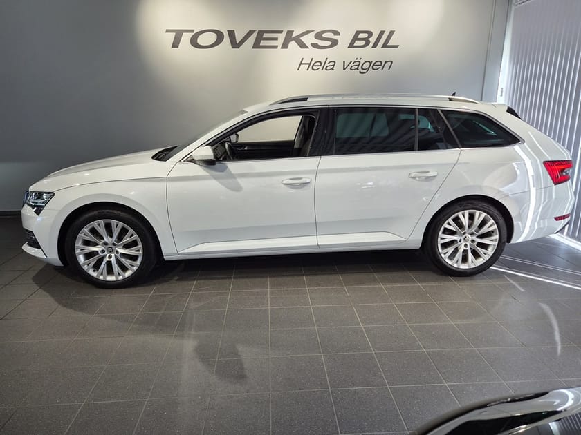 Bild 4 av Škoda Superb iV Kombi