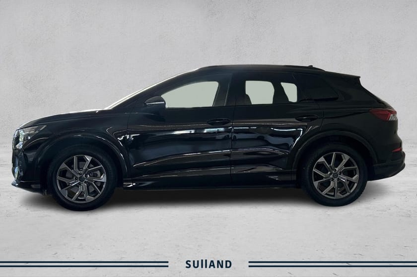Bilde 2 av Audi Q4 55 e-tron quattro quattr s line pro