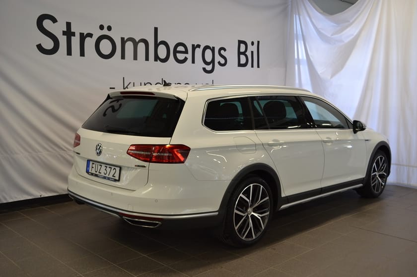 Bild 2 av Volkswagen Passat Alltrack 2.0 TSI Sportscombi 4MOTION 220hk