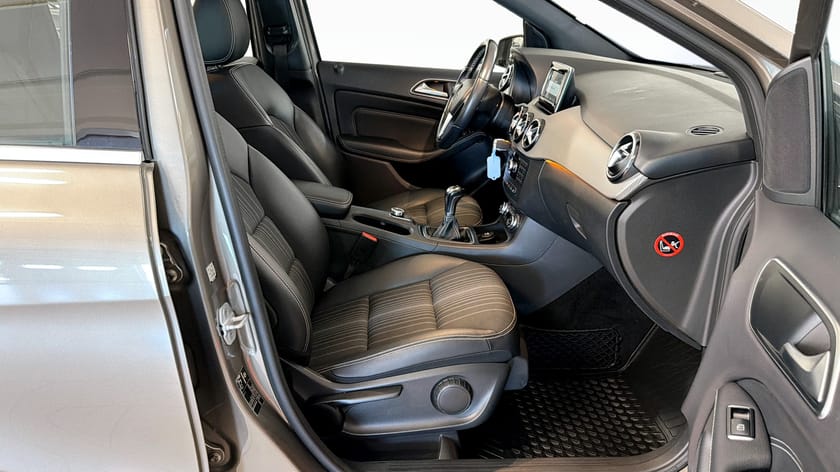 Bild 3 av Mercedes-Benz B 200