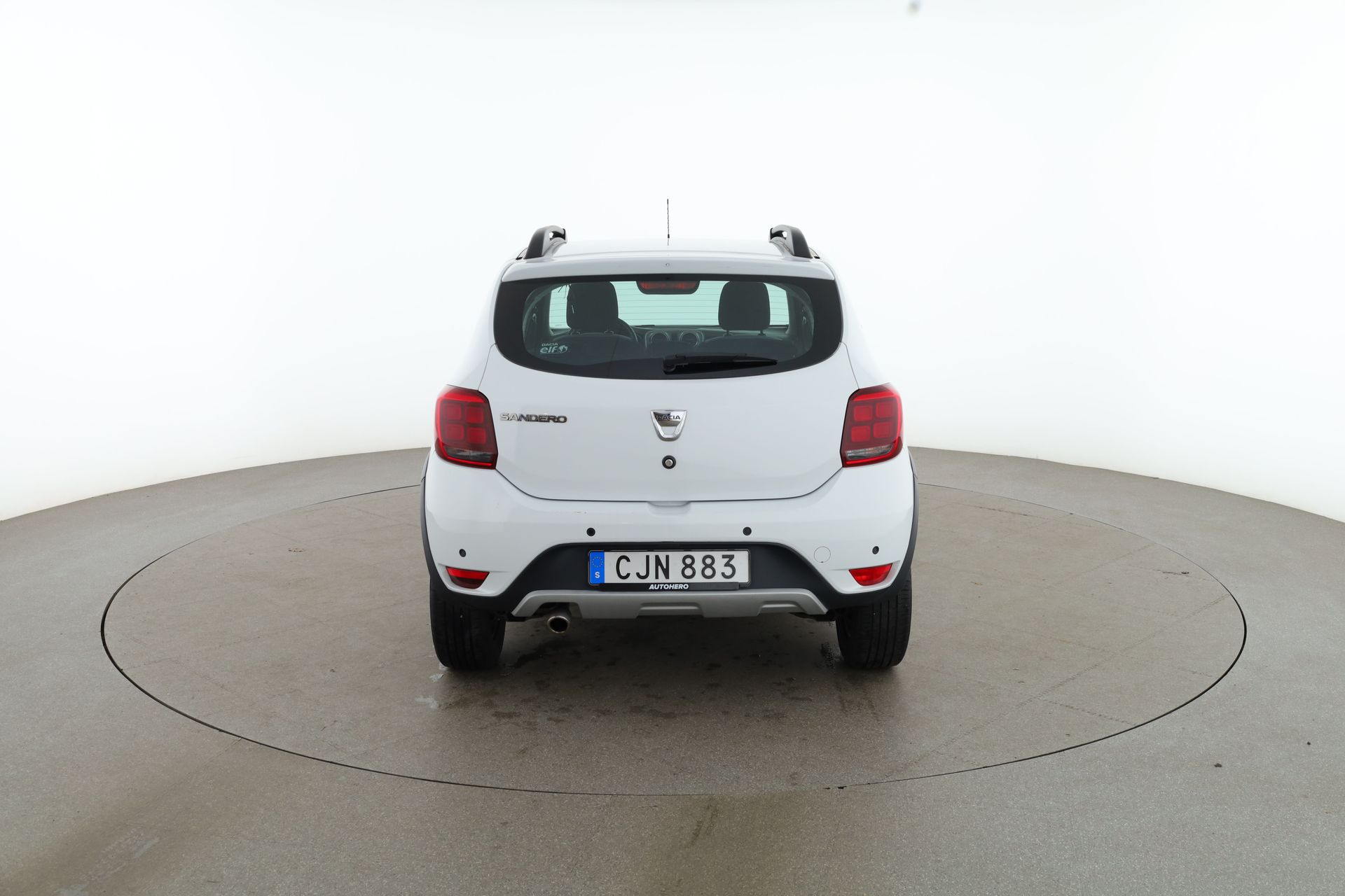 Dacia Sandero Stepway 2017, photo 4/10