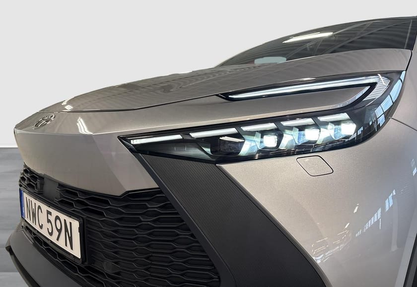 Bild 3 av Toyota C-HR PHEV 2,0 FWD Style med Teknikpaket