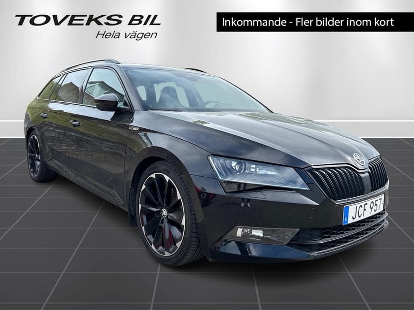 Bild 3 av Škoda Superb Kombi AMBITION 2,0 TDI 190 DSG 4X4 Sportline
