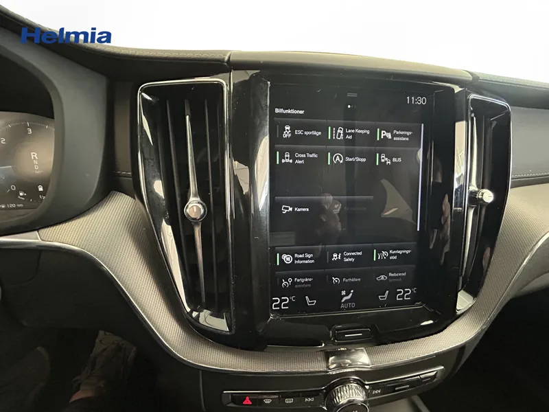 Bild 14 av 15 – Volvo XC60 B4 AWD Diesel R-Design