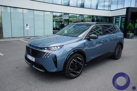 Peugeot E-5008 Dual Motor GT-Line Executive 4x4 - Fullutstyrt - 7 seter